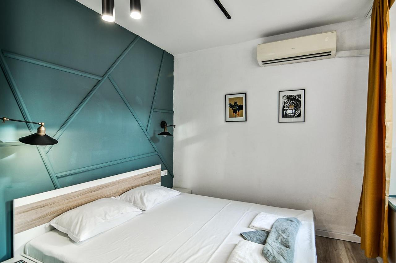 Central Flats With Parking Varna Bagian luar foto