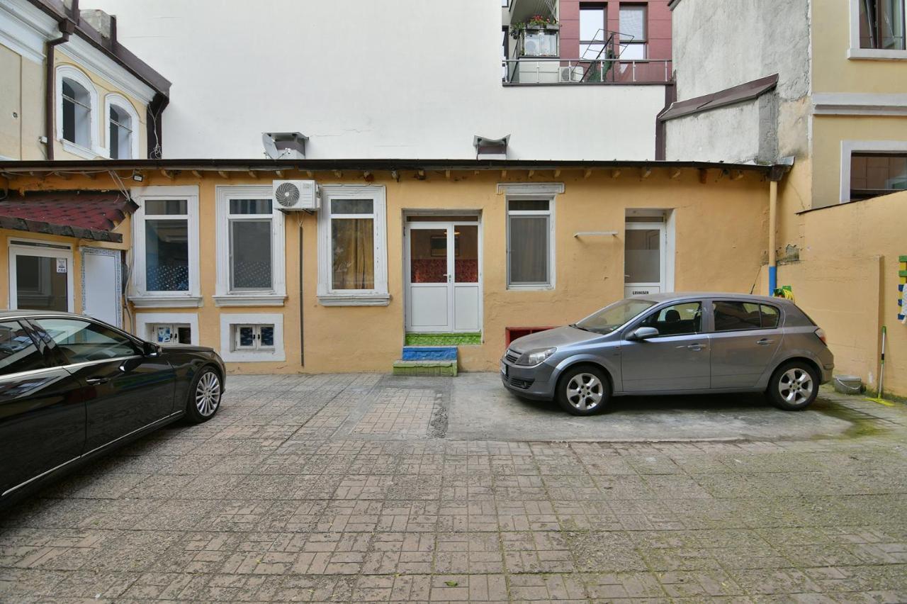 Central Flats With Parking Varna Bagian luar foto